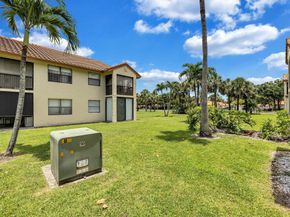305 Congressional Way 305, Deerfield Beach FL 33442