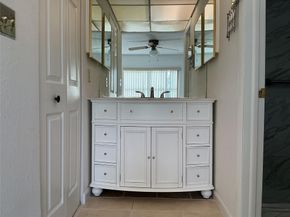 9481 Sunrise Lakes Blvd 102, Sunrise FL 33322