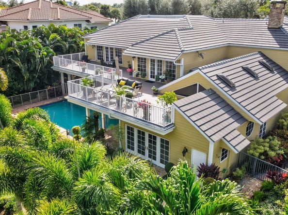 2883 Banyan Boulevard Circle NW, Boca Raton FL 33431