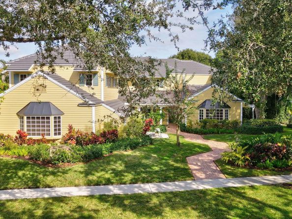 2883 Banyan Boulevard Circle NW, Boca Raton FL 33431