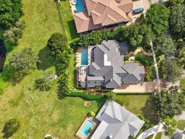 2883 Banyan Boulevard Circle NW, Boca Raton FL 33431