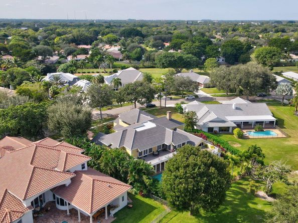 2883 Banyan Boulevard Circle NW, Boca Raton FL 33431