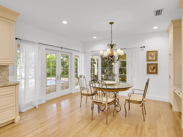 2883 Banyan Boulevard Circle NW, Boca Raton FL 33431