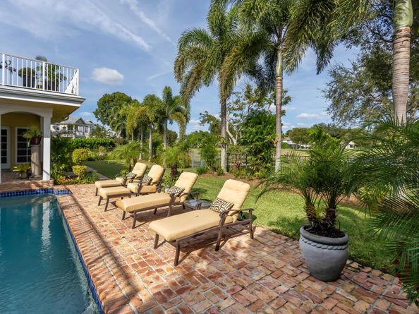 2883 Banyan Boulevard Circle NW, Boca Raton FL 33431