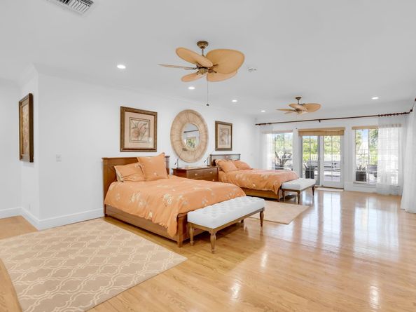 2883 Banyan Boulevard Circle NW, Boca Raton FL 33431