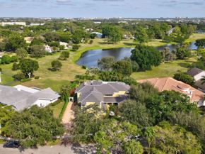 2883 Banyan Boulevard Circle NW, Boca Raton FL 33431