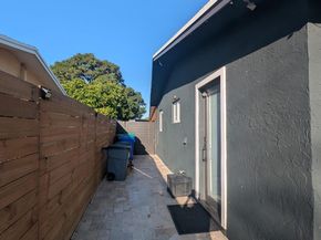 1716 SW 43rd Ave, Fort Lauderdale FL 33317