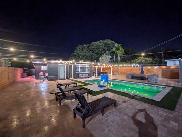 1716 SW 43rd Ave, Fort Lauderdale FL 33317