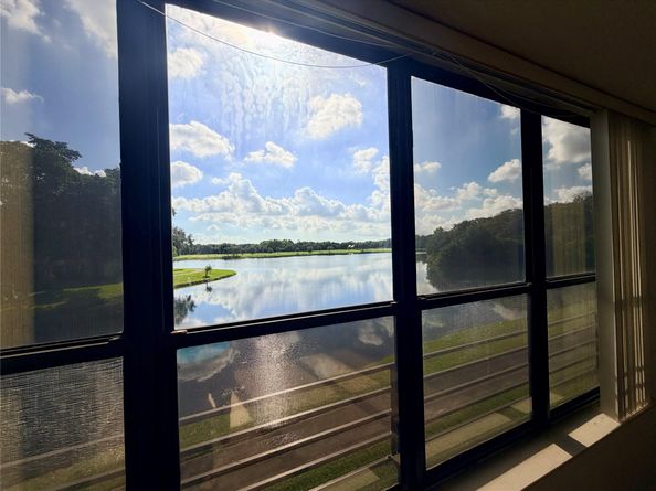 2907 Carambola Cir S 201, Coconut Creek FL 33066