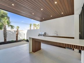 1525 NE 15th Ave, Fort Lauderdale FL 33304