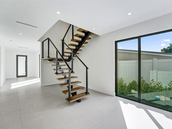 1525 NE 15th Ave, Fort Lauderdale FL 33304