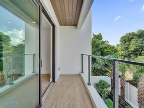 1525 NE 15th Ave, Fort Lauderdale FL 33304