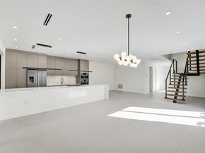 1525 NE 15th Ave, Fort Lauderdale FL 33304