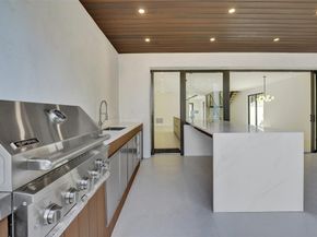 1525 NE 15th Ave, Fort Lauderdale FL 33304