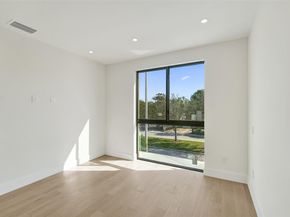 1525 NE 15th Ave, Fort Lauderdale FL 33304