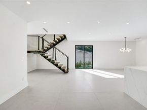 1525 NE 15th Ave, Fort Lauderdale FL 33304