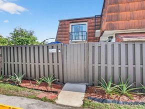 2140 White Pine Circle A, Greenacres FL 33415