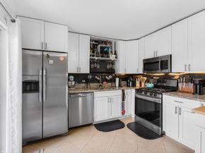 2140 White Pine Circle A, Greenacres FL 33415