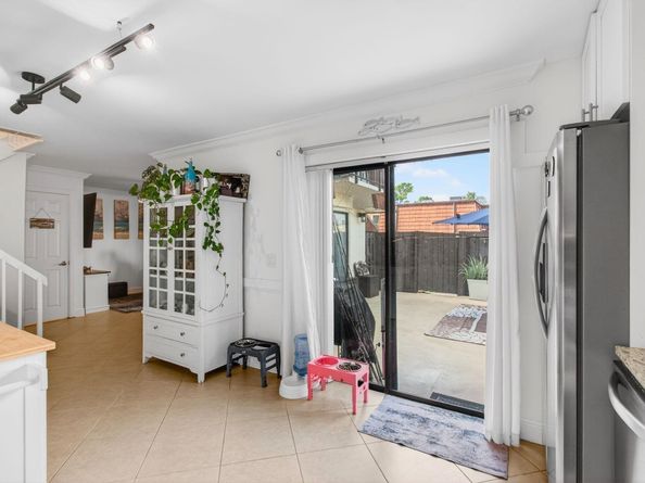 2140 White Pine Circle A, Greenacres FL 33415