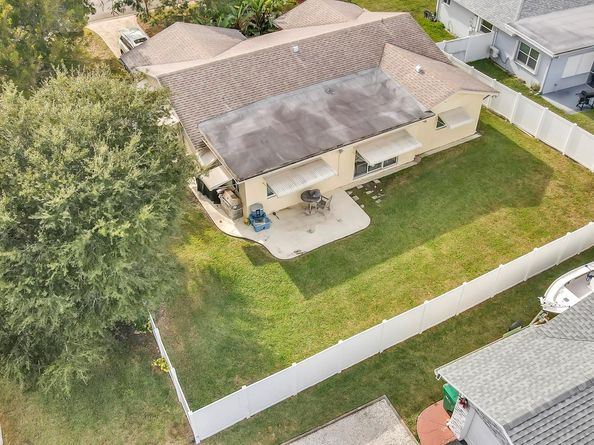 8008 NW 102 Way, Tamarac FL 33321