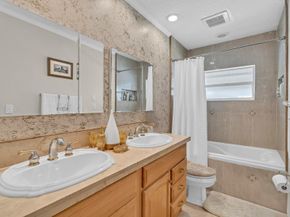 8008 NW 102 Way, Tamarac FL 33321