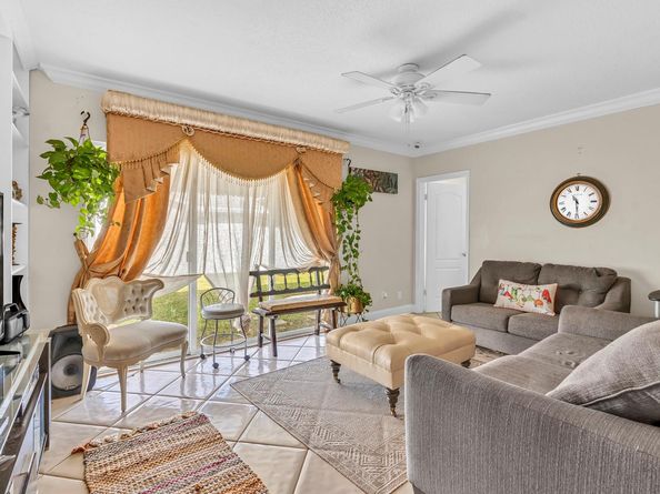 8008 NW 102 Way, Tamarac FL 33321