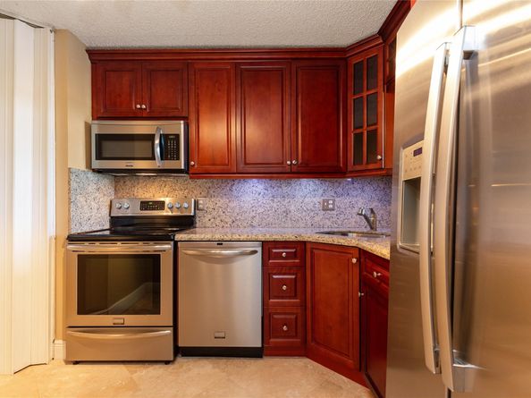 5300 NE 24th Ter 416C, Fort Lauderdale FL 33308