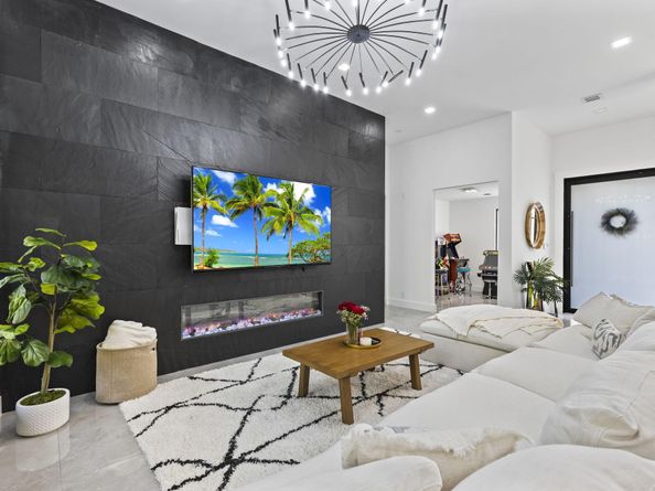 4265 SW 185th Avenue, Miramar FL 33029