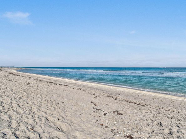 941 Ocean Drive, Juno Beach FL 33408