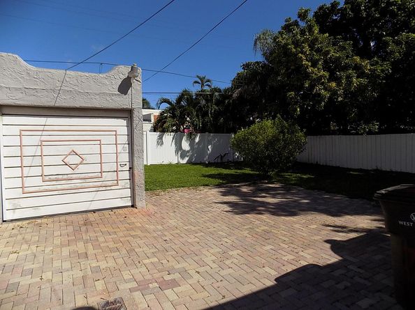 717 Hansen Street, West Palm Beach FL 33405
