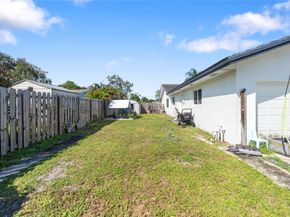 4916 Buchanan St, Hollywood FL 33021