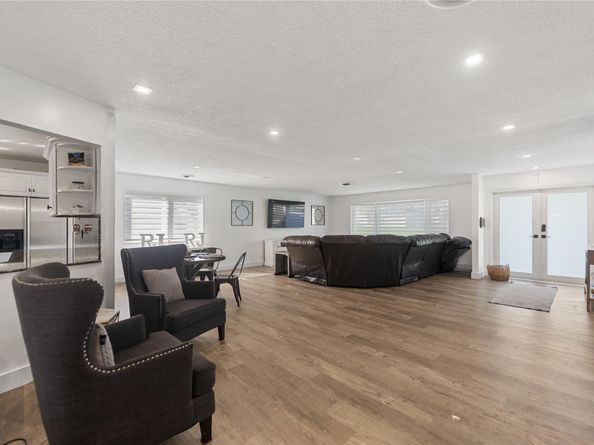 4916 Buchanan St, Hollywood FL 33021