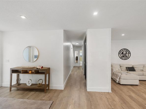 4916 Buchanan St, Hollywood FL 33021