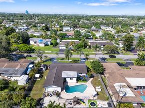 4916 Buchanan St, Hollywood FL 33021