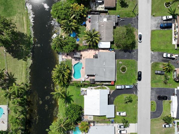 6270 NW 24th Court, Margate FL 33063
