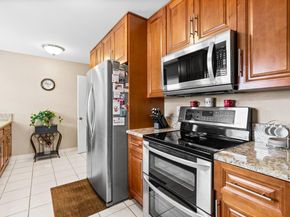 6369 Lakemont Circle, Greenacres FL 33463