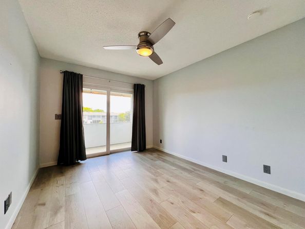 260 Dorchester K, West Palm Beach FL 33417