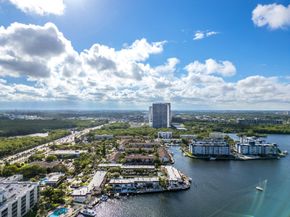 16503 NE 27th Pl 19, North Miami Beach FL 33160