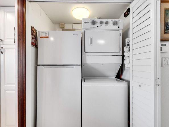 16503 NE 27th Pl 19, North Miami Beach FL 33160