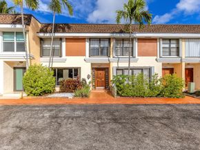 16503 NE 27th Pl 19, North Miami Beach FL 33160