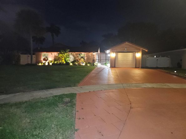 10438 Pippin Lane, Royal Palm Beach FL 33411