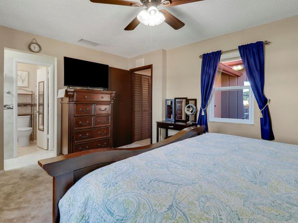 10438 Pippin Lane, Royal Palm Beach FL 33411