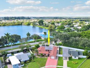 10438 Pippin Lane, Royal Palm Beach FL 33411