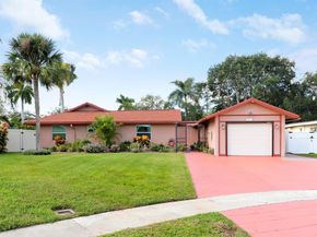 10438 Pippin Lane, Royal Palm Beach FL 33411