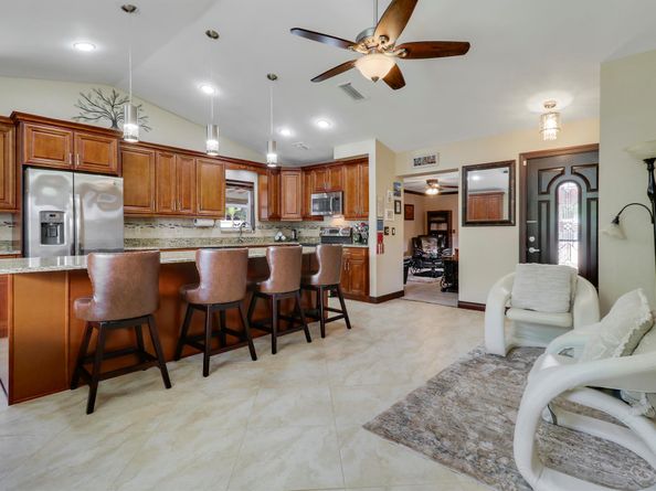 10438 Pippin Lane, Royal Palm Beach FL 33411