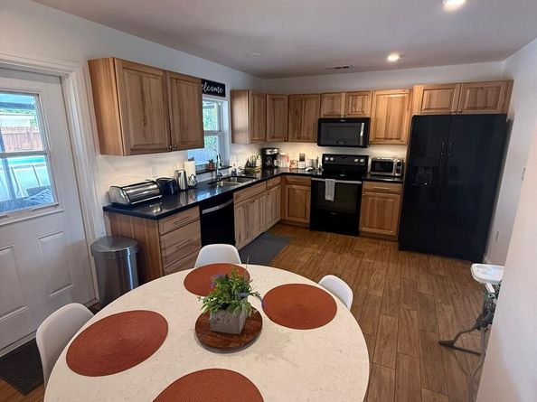 541 NE 58th Ct, Oakland Park FL 33334