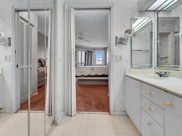 7377 Granville Dr 311, Fort Lauderdale FL 33321