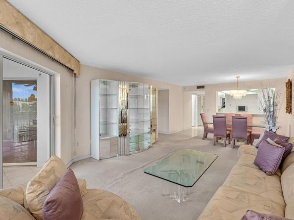 7377 Granville Dr 311, Fort Lauderdale FL 33321