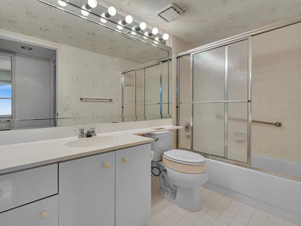7377 Granville Dr 311, Fort Lauderdale FL 33321