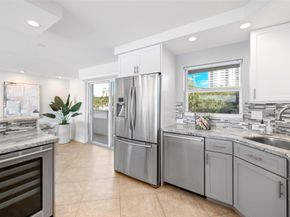 215 N Birch Rd 2B, Fort Lauderdale FL 33304